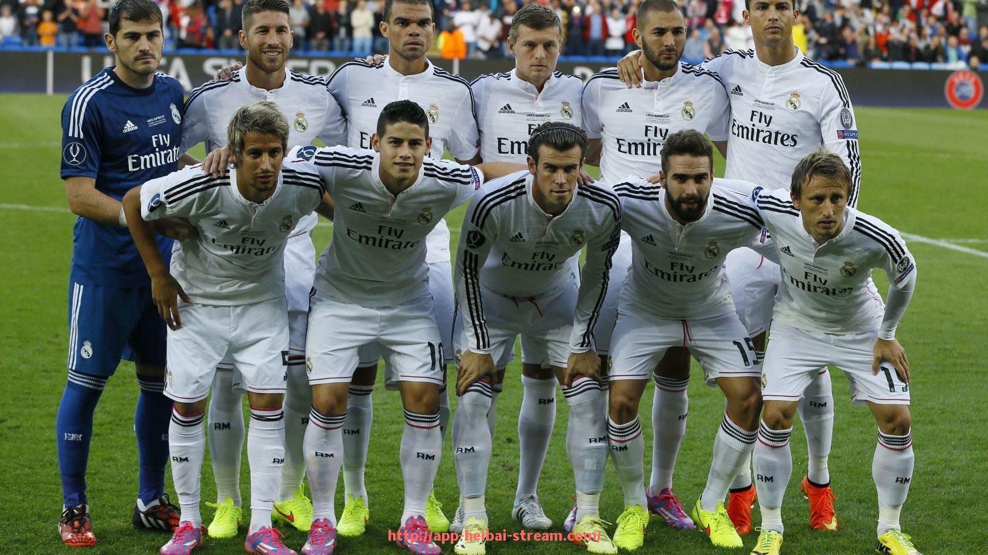 黑白体育直播-英超球员的日常训练和生活作息揭秘